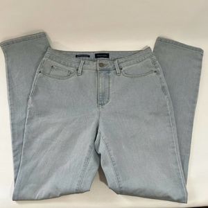 CHARTER CLUB Lexington Straight Leg Slimming Blue Jeans Light Wash Women Size 8